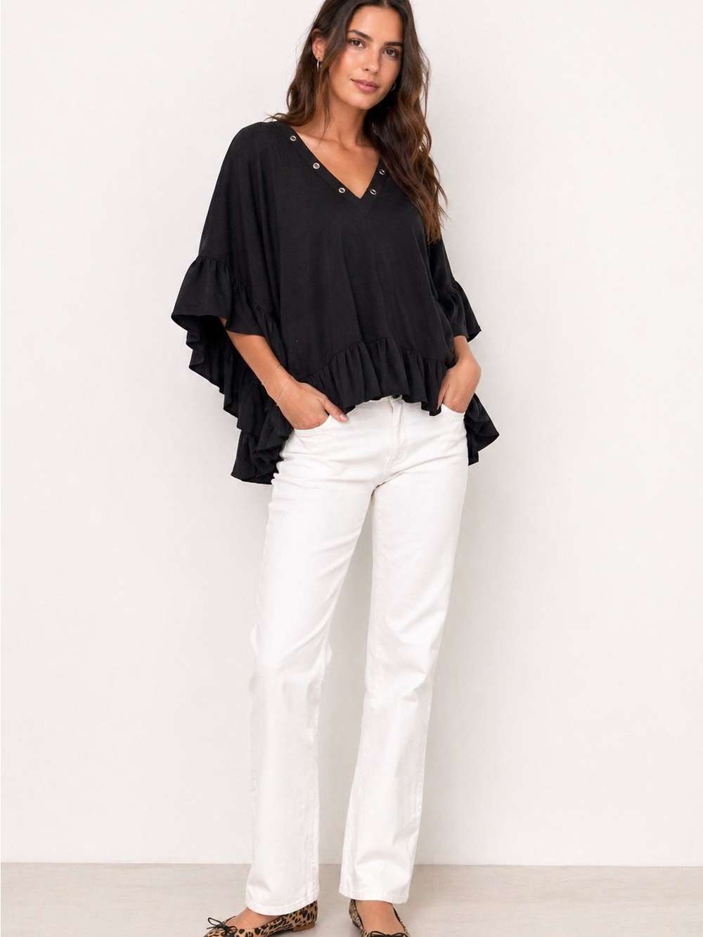 Michael Kors Top Black Ruffled Bottom Sleeves Silver Grommet Size M